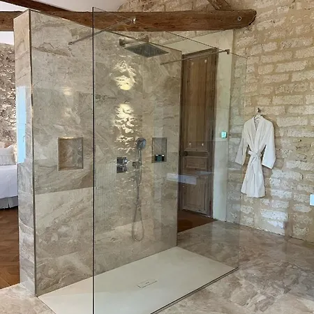 Domaine De La Trinite Montpellier Sud - Piscine A Debordement - Tennis - Plage 10 Min Bed and Breakfast *