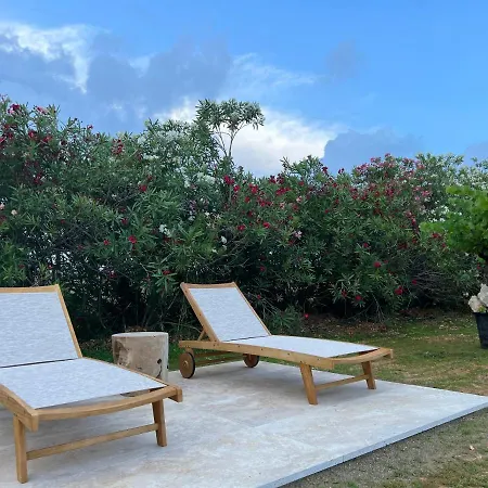 Domaine De La Trinite Montpellier Sud - Piscine A Debordement - Tennis - Plage 10 Min Bed and Breakfast *