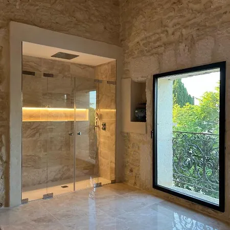 Bed and Breakfast Domaine De La Trinite Montpellier Sud - Piscine A Debordement - Tennis - Plage 10 Min Mauguio